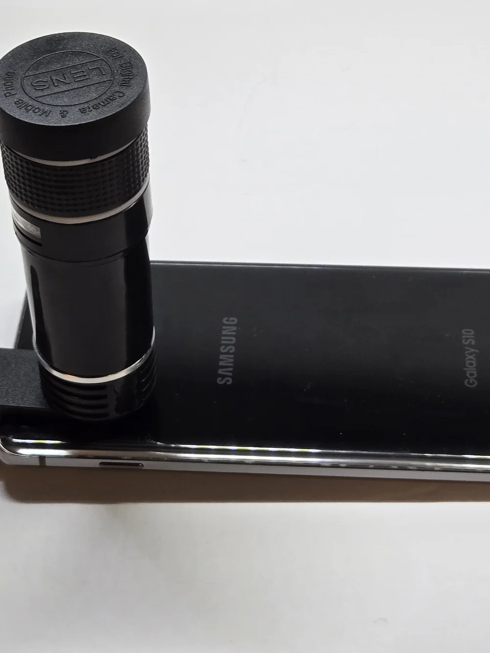 None telephoto lens